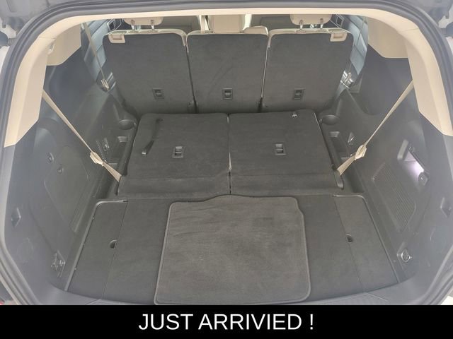 Used 2021 Ford Explorer 4WD w/ Class III Trailer Tow Package image 16