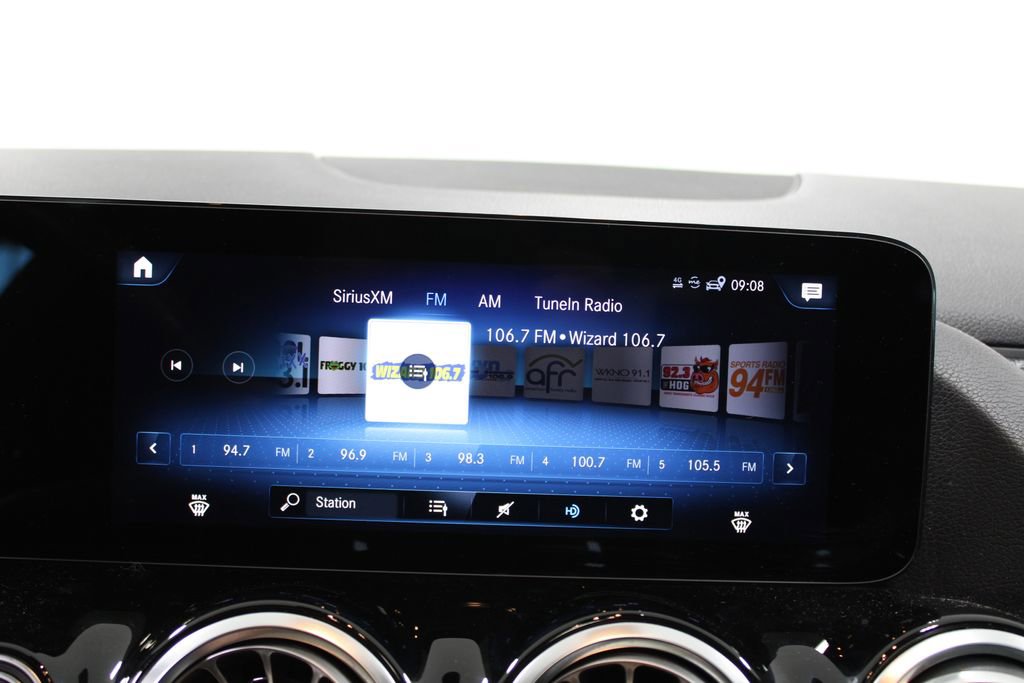 Used 2022 Mercedes-Benz GLA 35 AMG 4MATIC image 31