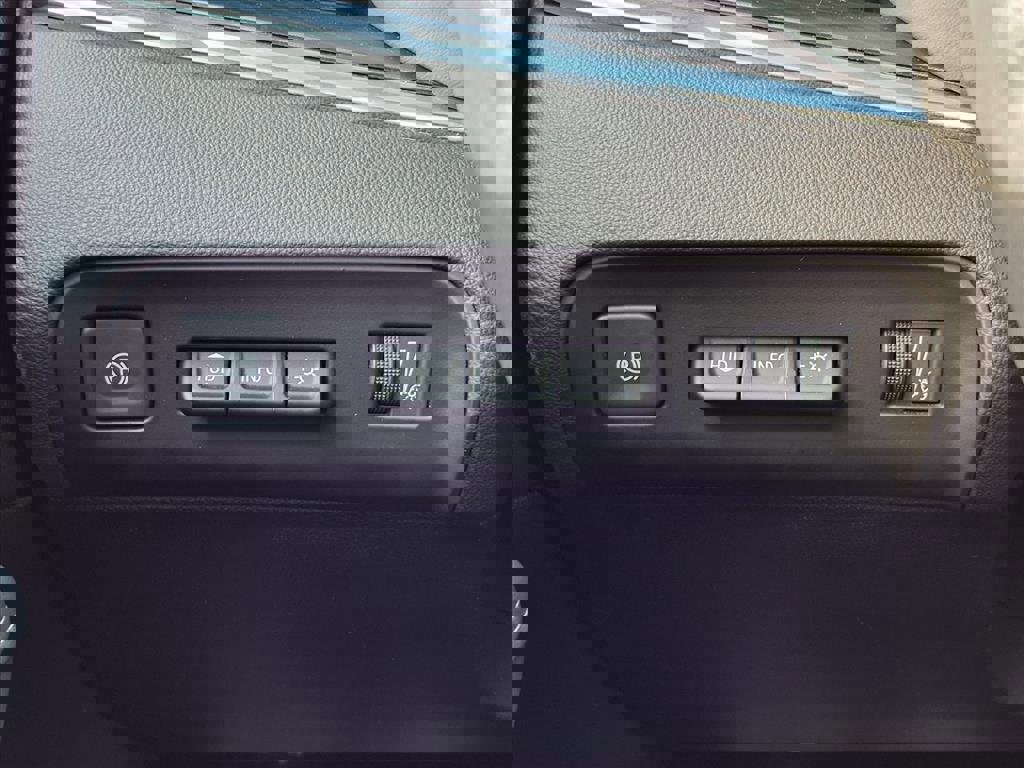 Used 2024 Buick Enclave Premium FWD image 46