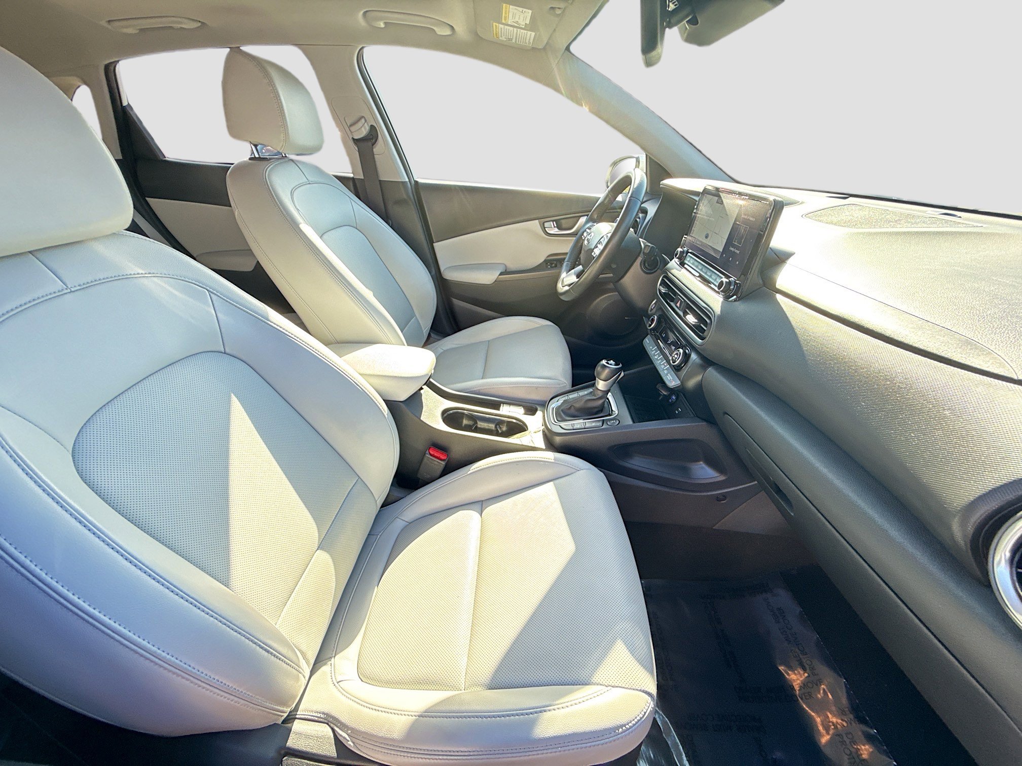 Used 2023 Hyundai Kona Limited w/ Cargo Package image 29