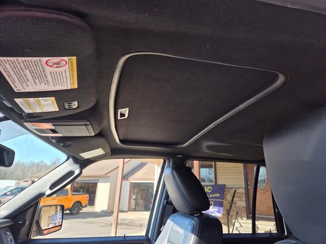 Used 2016 Ford Expedition Platinum image 14