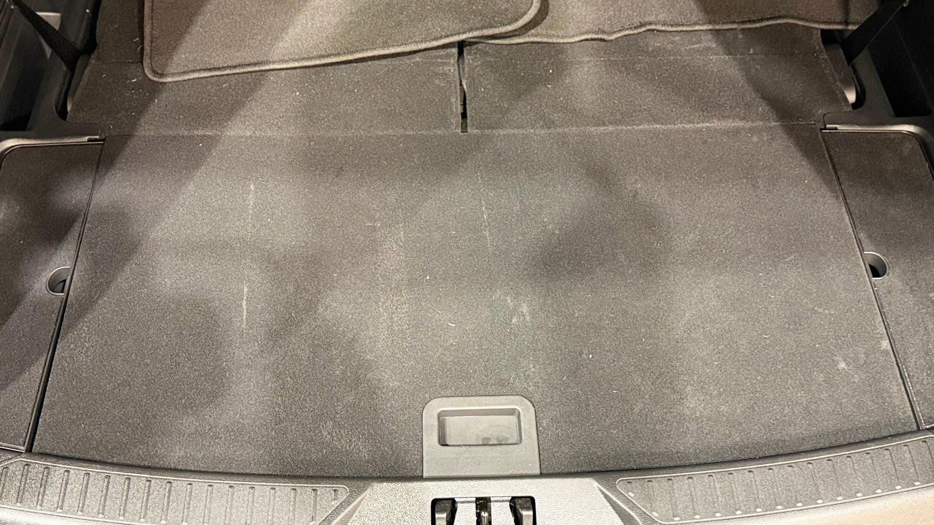 Used 2025 Ford Explorer Active w/ Active Comfort Package image 36