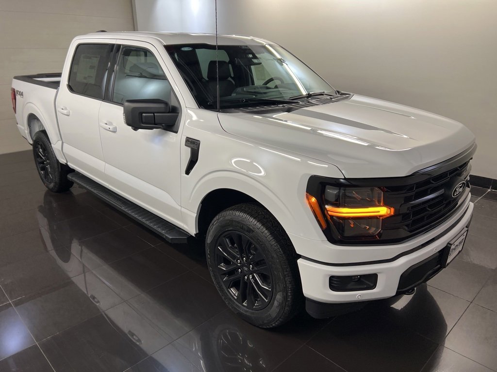 New 2026 Ford F150 XLT w/ Equipment Group 302A MID