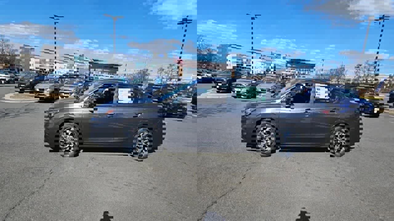 Certified 2025 Subaru Legacy Premium image 4