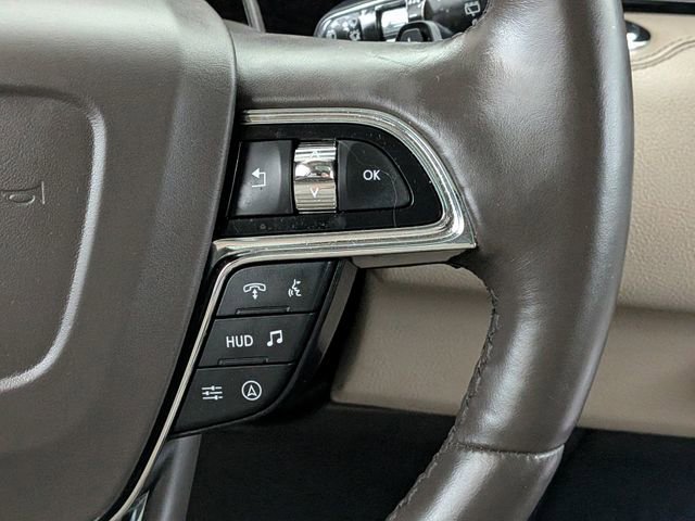 Used 2024 Lincoln Navigator Reserve AWD/4WD image 30