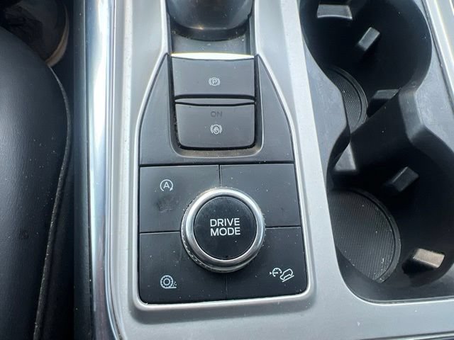 Used 2021 Ford Explorer XLT w/ Equipment Group 202A AWD/4WD image 30