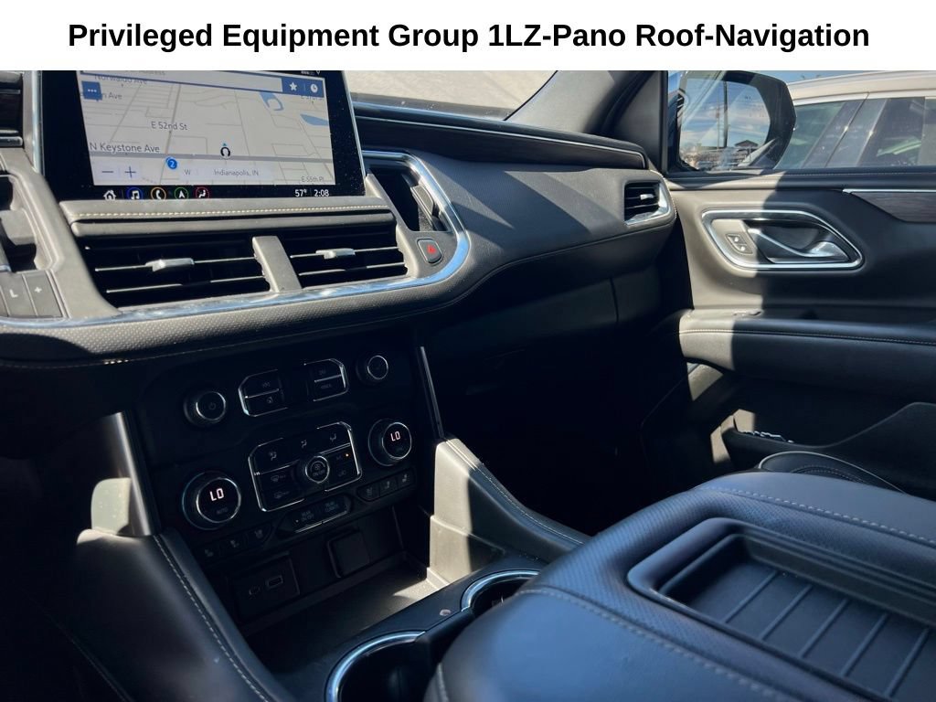 Used 2021 Chevrolet Suburban Premier AWD/4WD image 19