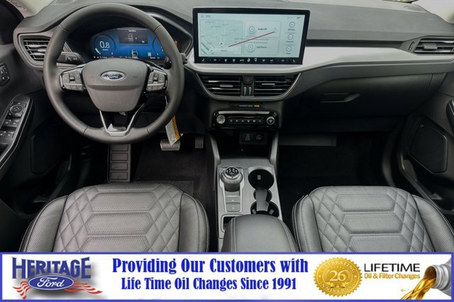 New 2024 Ford Escape Platinum w/ Premium Technology Package image 10