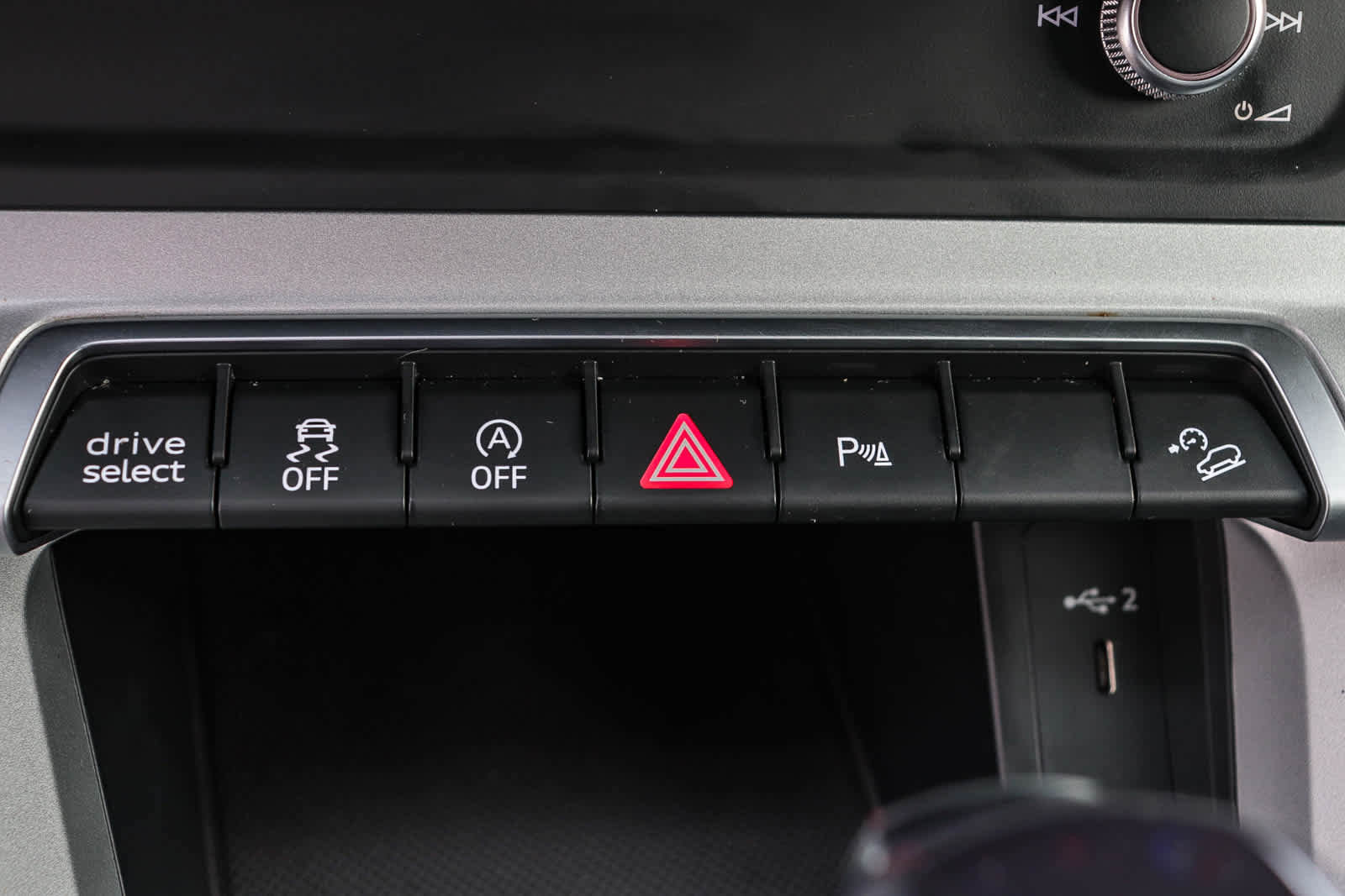 Used 2023 Audi Q3 2.0T Premium w/ 19" Wheel Package image 27