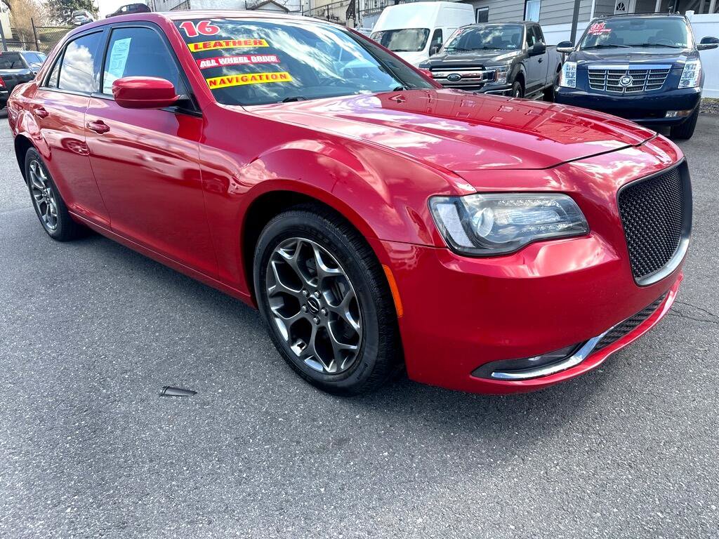 Used 2016 Chrysler 300 S image 13