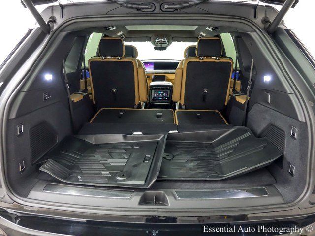 Used 2025 Cadillac Escalade IQ Luxury 2 AWD/4WD image 33