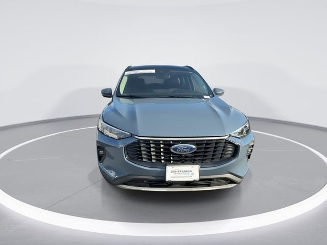 Used 2024 Ford Escape Platinum video 3