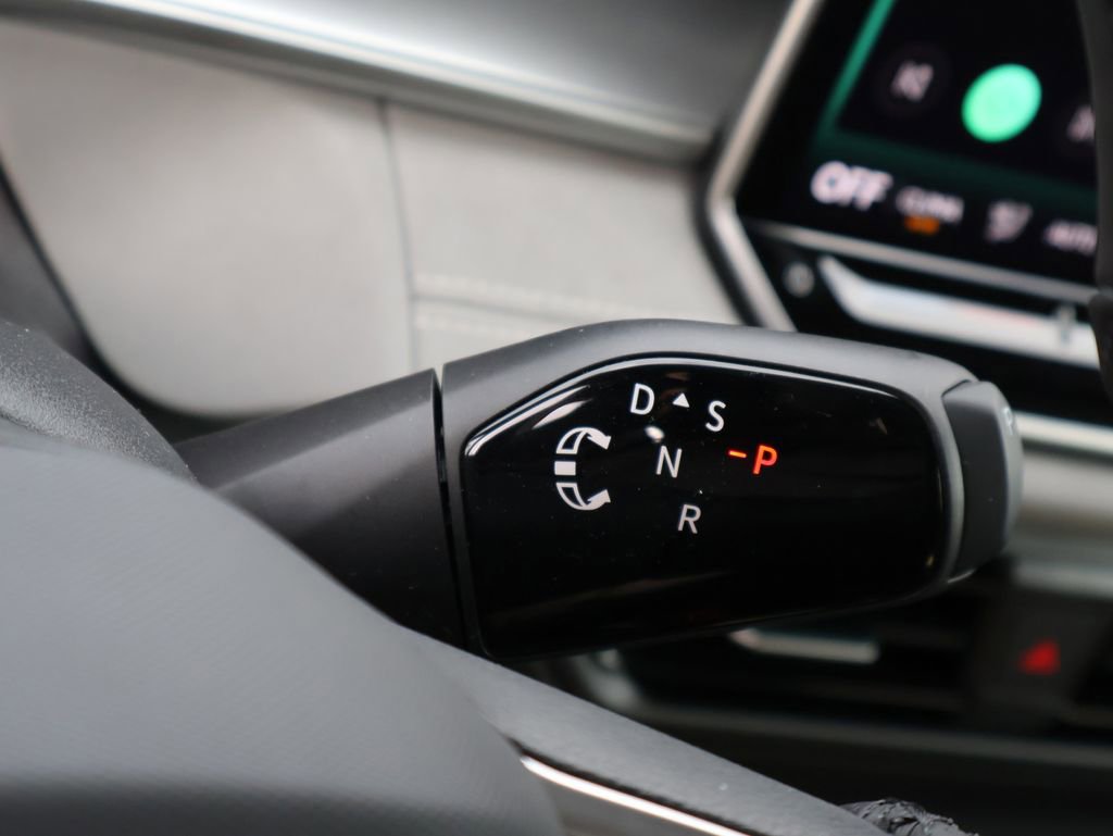 New 2026 Volkswagen Tiguan SE R-Line image 36