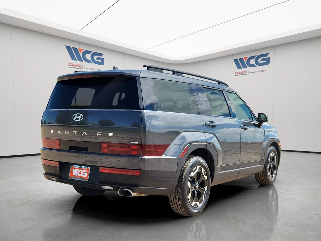 Used 2025 Hyundai Santa Fe SEL AWD/4WD image 3