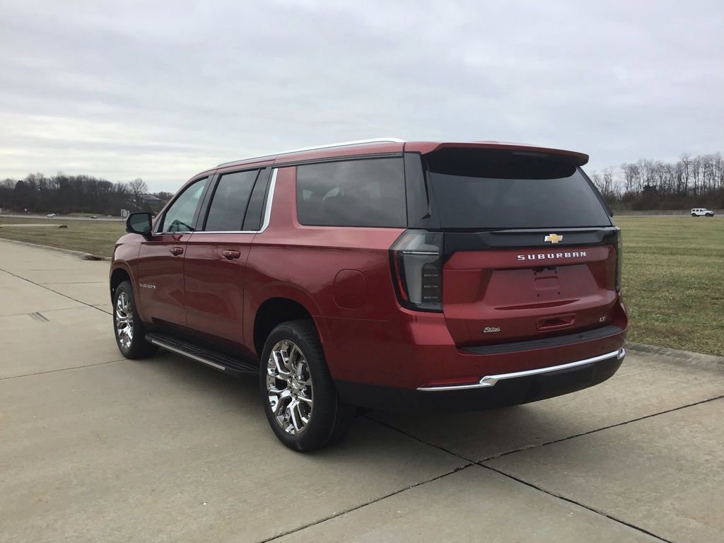 New 2026 Chevrolet Suburban LT w/ Comfort Package image 9