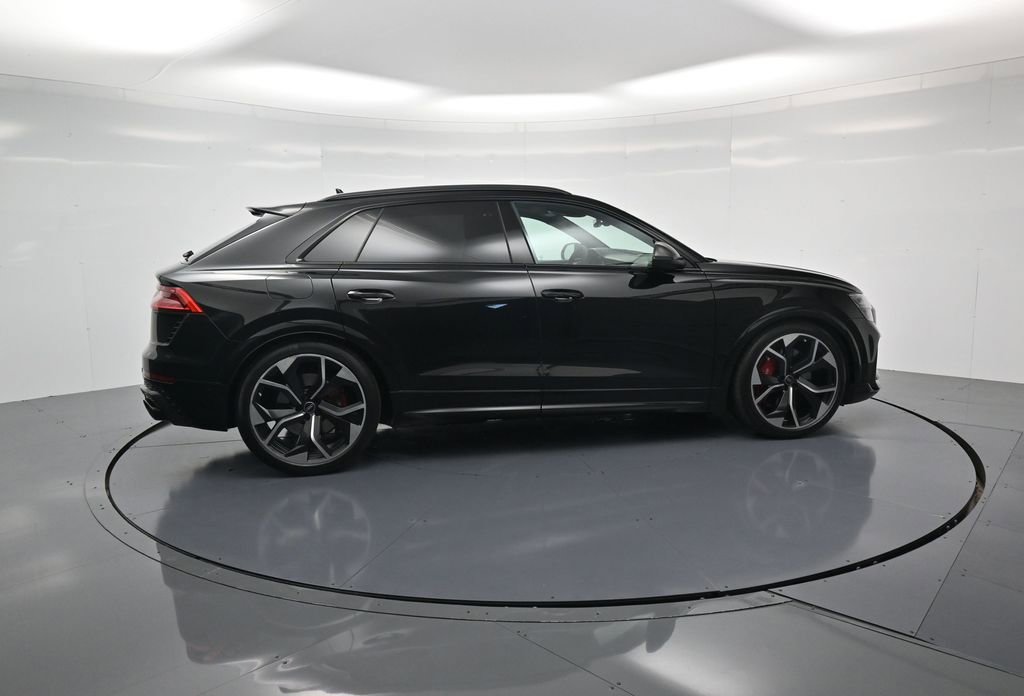 Used 2023 Audi RS Q8 image 31