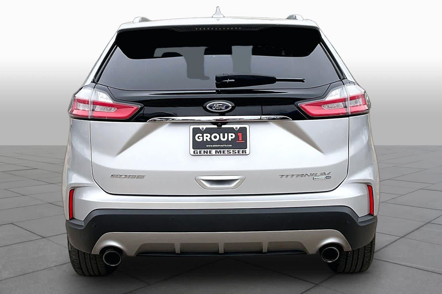 Used 2019 Ford Edge Titanium AWD/4WD image 5