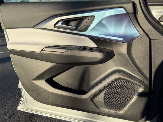 Certified 2026 Chevrolet Equinox EV LT FWD image 14