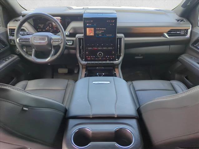 Used 2026 GMC Yukon Denali w/ LPO, Floor Liner Package AWD/4WD image 21