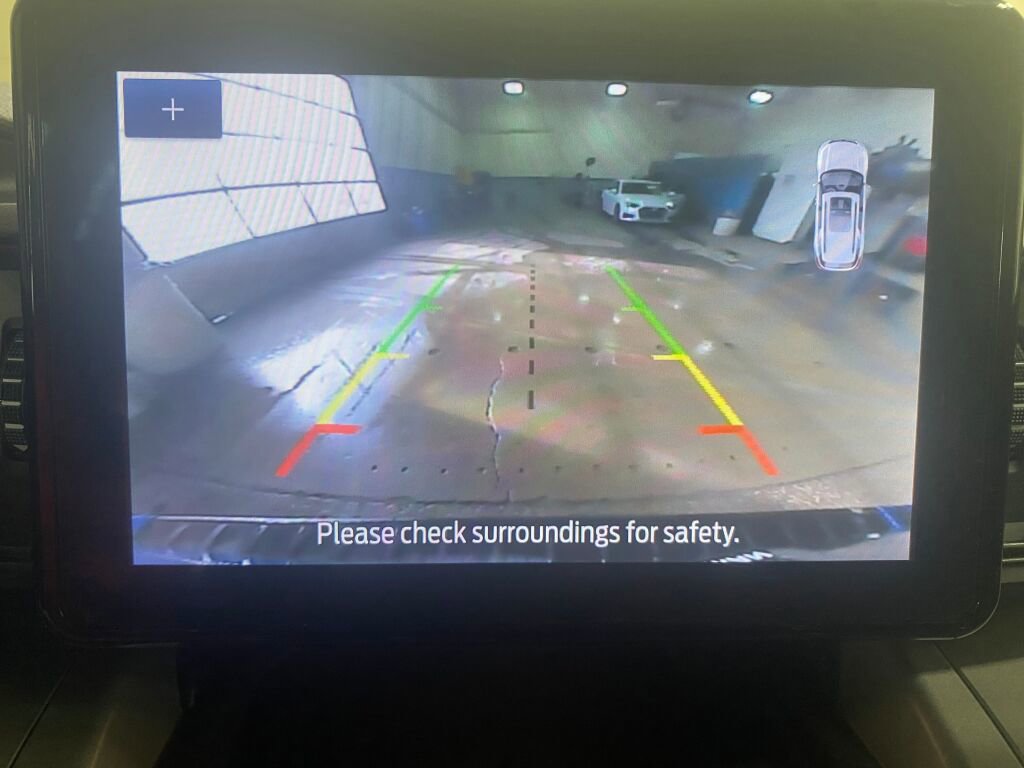 Used 2023 Ford Explorer XLT image 12