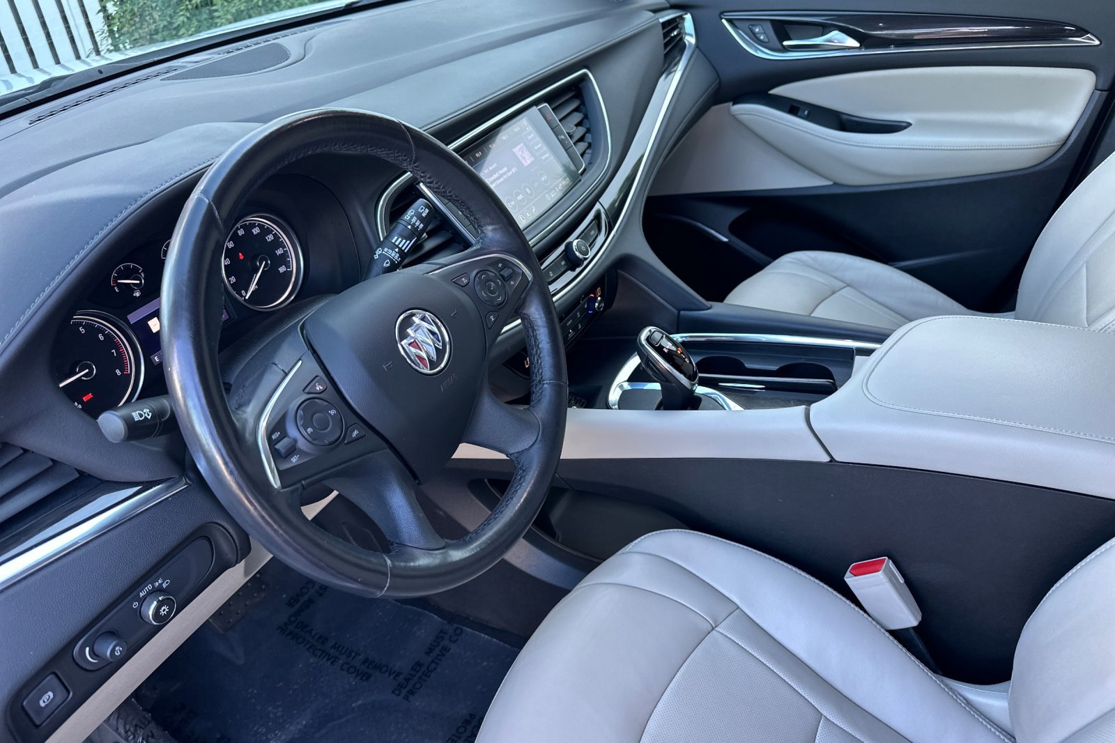 Used 2021 Buick Enclave Essence w/ Sound and Sites Package image 10