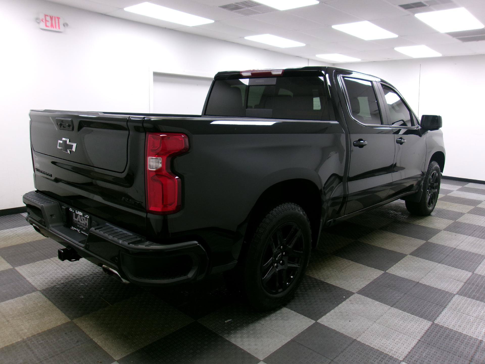 Used 2024 Chevrolet Silverado 1500 RST w/ Convenience Package II AWD/4WD image 15