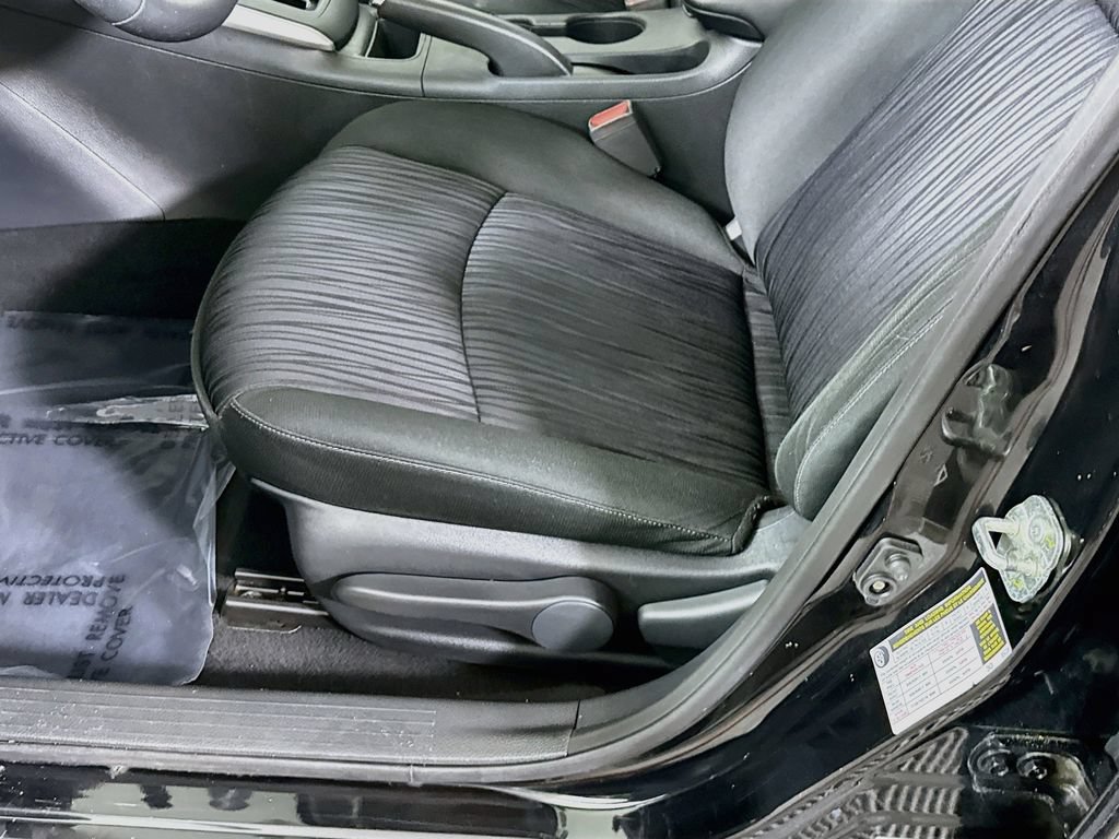Used 2019 Nissan Sentra SV w/ Special Edition Package FWD image 23