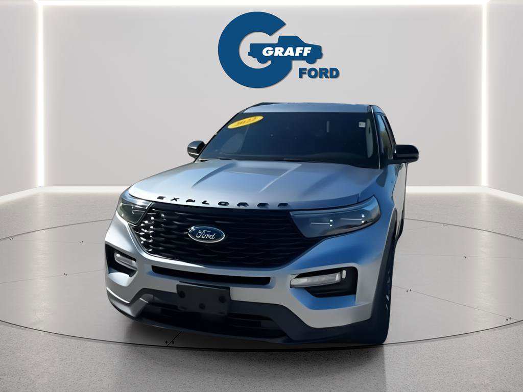Used 2022 Ford Explorer ST-Line w/ Class IV Trailer Tow Package image 9