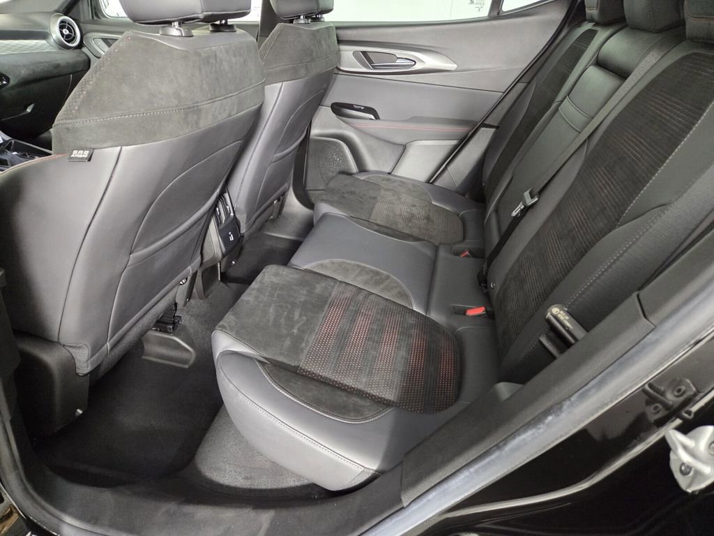 Used 2024 Alfa Romeo Tonale Veloce image 28