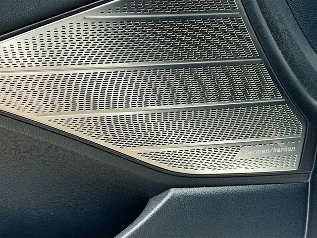 Used 2020 Hyundai Palisade Limited image 19