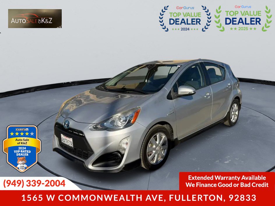 Used 2017 Toyota Prius C Three FWD image 1