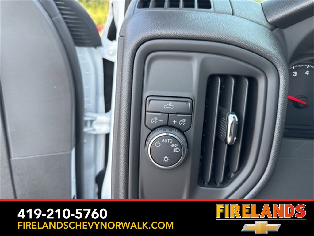 New 2025 Chevrolet Silverado 1500 W/T w/ WT Value Package image 31