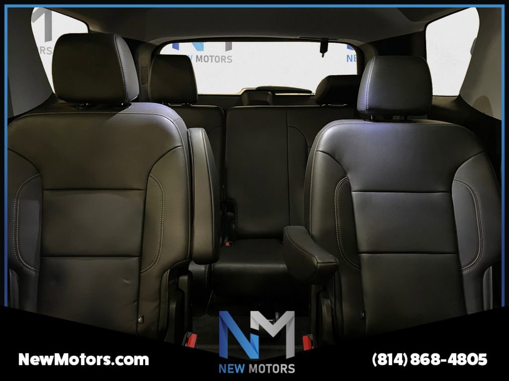 Used 2021 Chevrolet Traverse LT w/ LT Premium Package AWD/4WD image 13