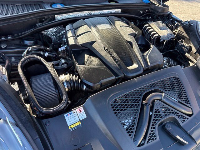 Used 2021 Porsche Macan S AWD/4WD image 28