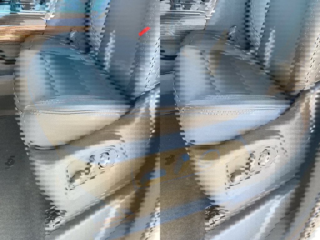 New 2025 Chevrolet Silverado 1500 RST w/ Dark Appearance Package image 24