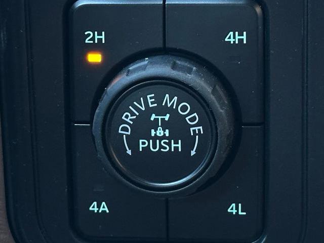 New 2025 Ford F150 King Ranch w/ FX4 Off-Road Package image 17