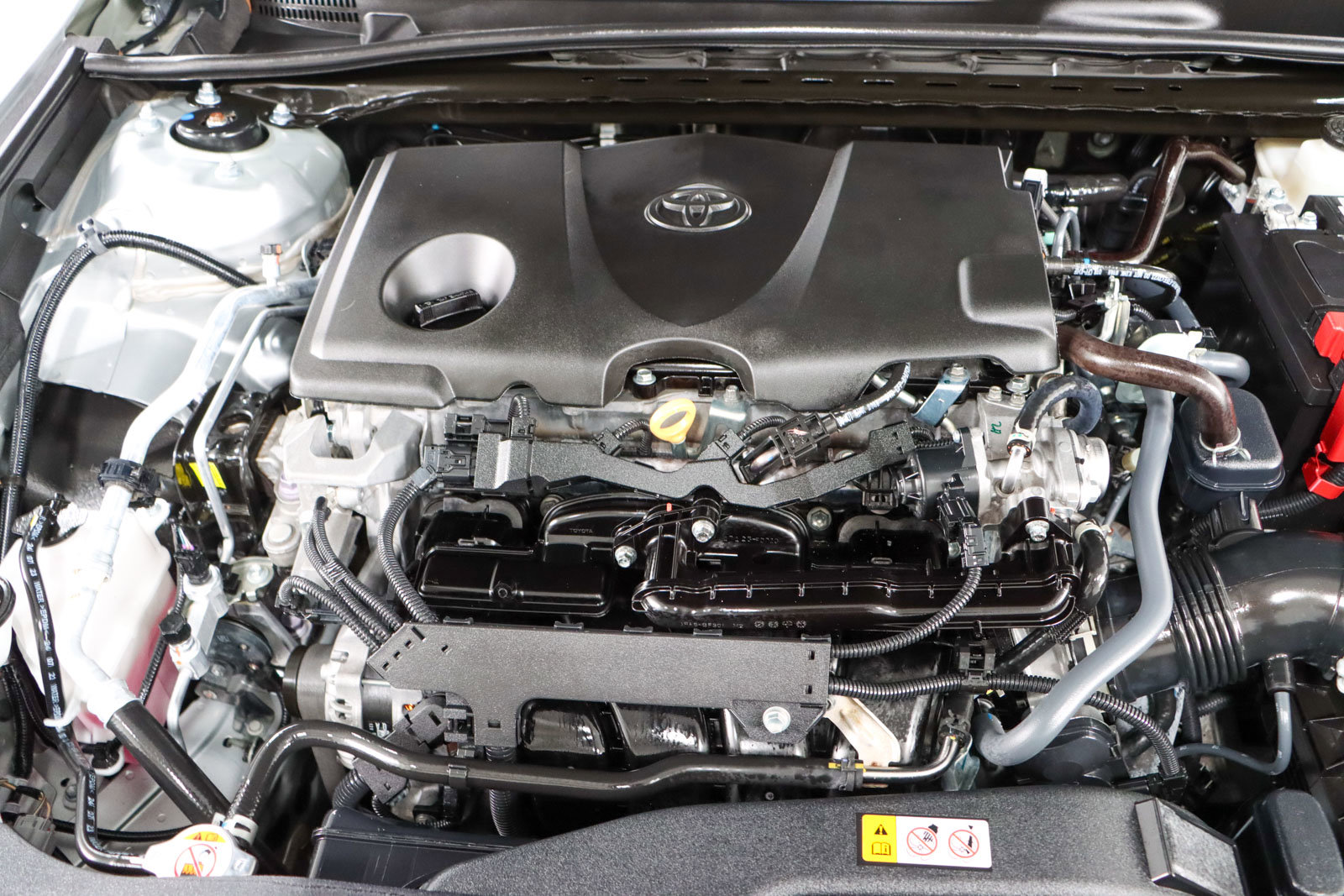 Used 2024 Toyota Camry SE image 28