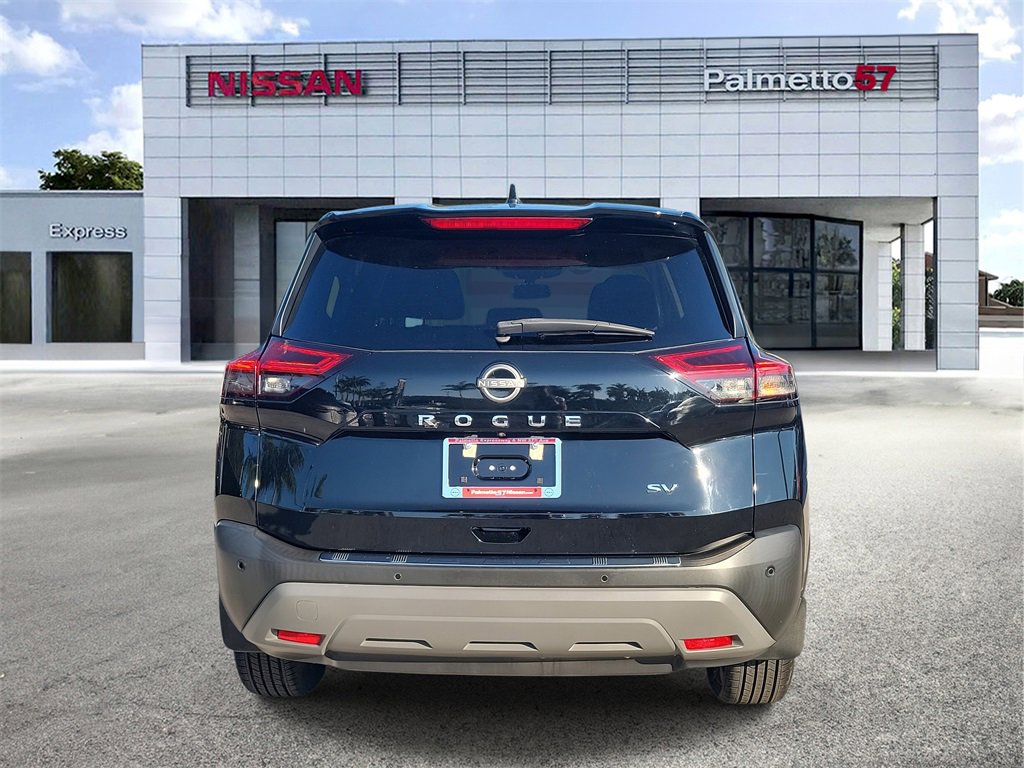 Certified 2023 Nissan Rogue SV image 5