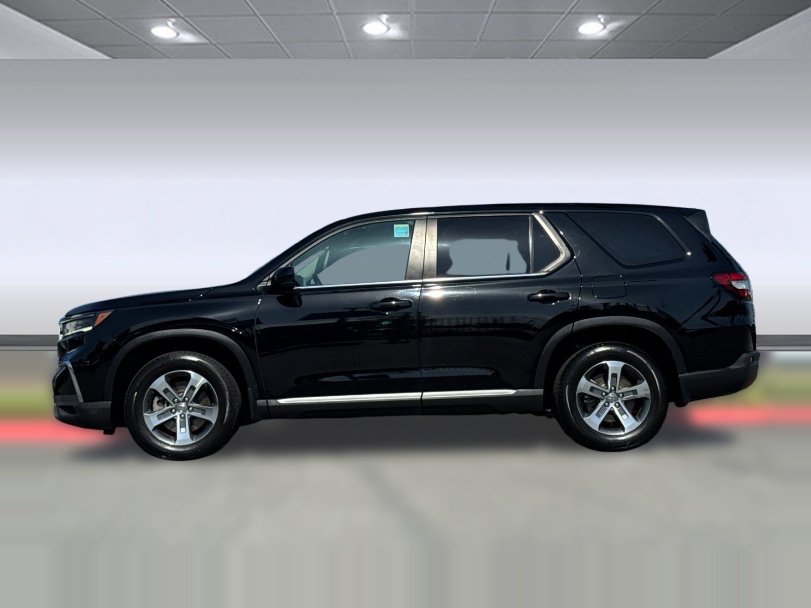 Certified 2025 Honda Pilot EX-L image 2