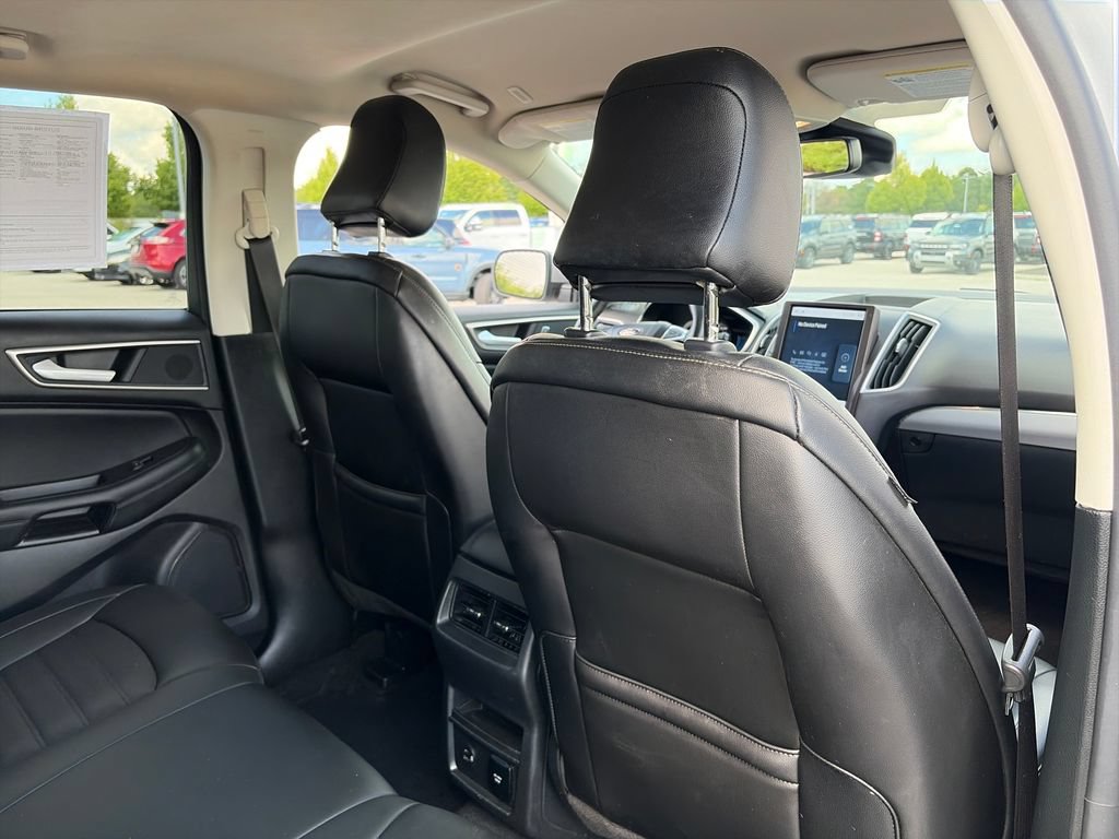 Used 2021 Ford Edge SEL w/ Convenience Package AWD/4WD image 31