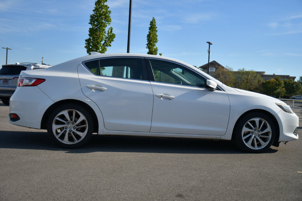 Used 2016 Acura ILX FWD image 10