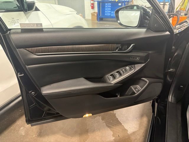 Used 2021 Honda Accord EX-L image 7