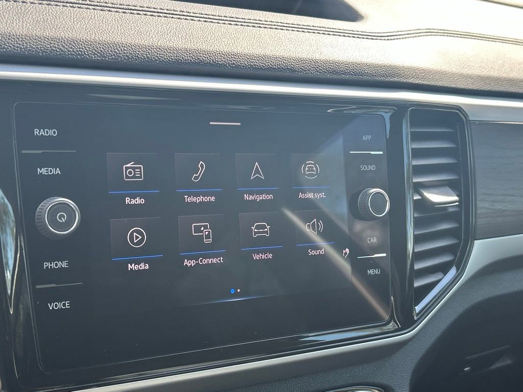 Certified 2023 Volkswagen Atlas SE image 16