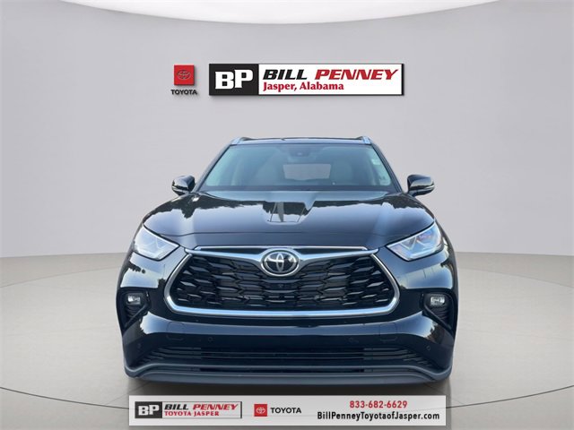 New 2026 Toyota Highlander Limited image 8