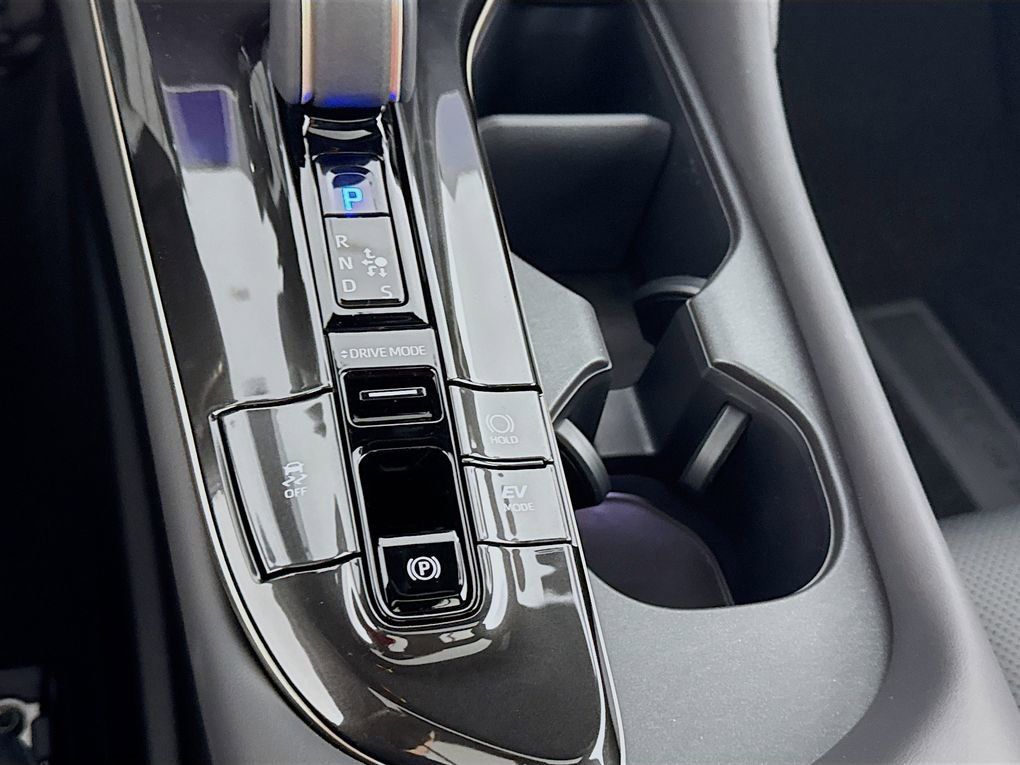 New 2026 Toyota Crown Signia image 21