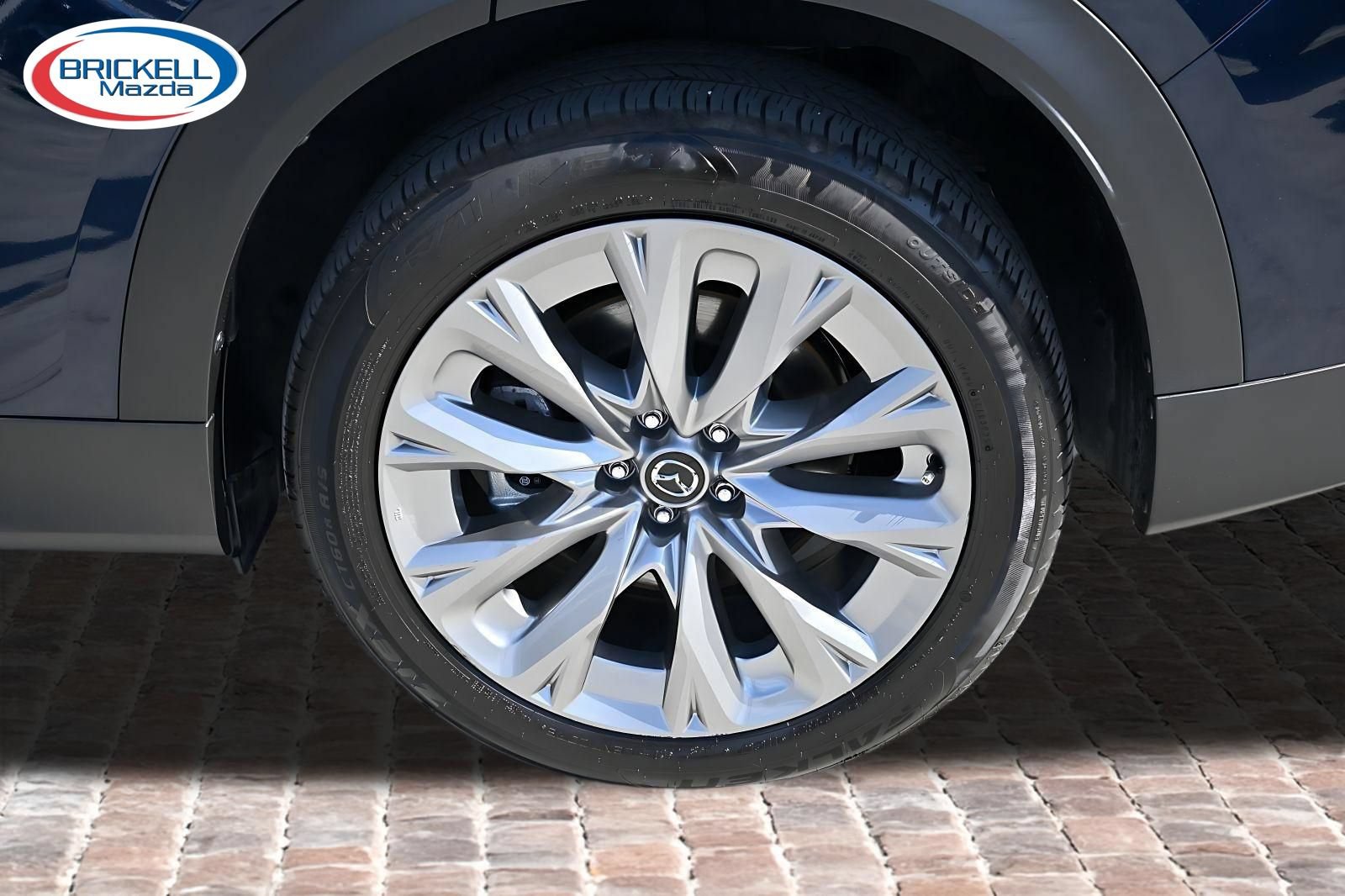 Used 2026 MAZDA CX-90 Plug-In Hybrid w/ Preferred AWD/4WD image 40