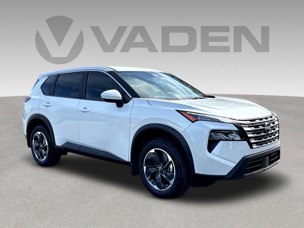 Used 2025 Nissan Rogue SV image 1