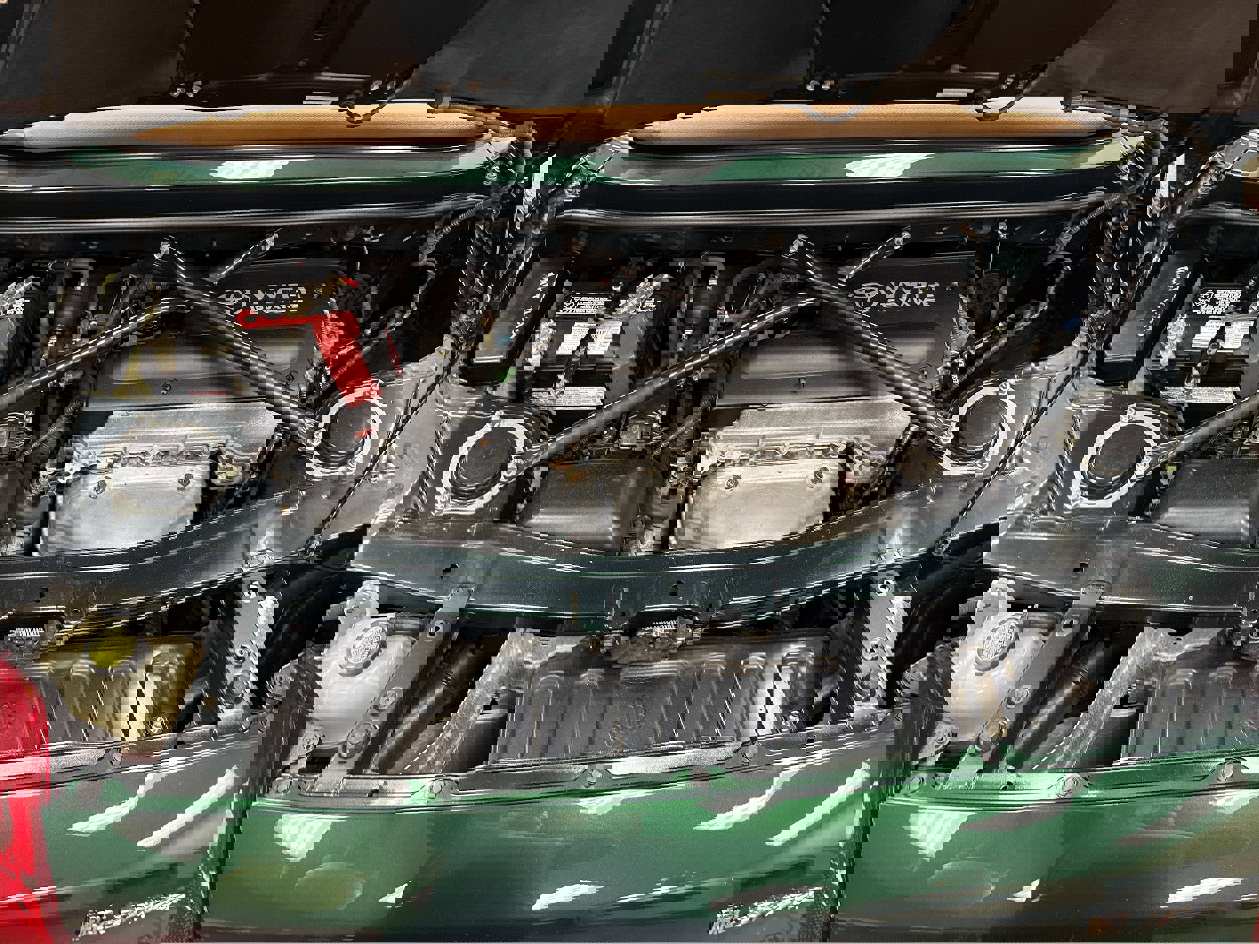 Used 2002 Toyota MR2 image 26