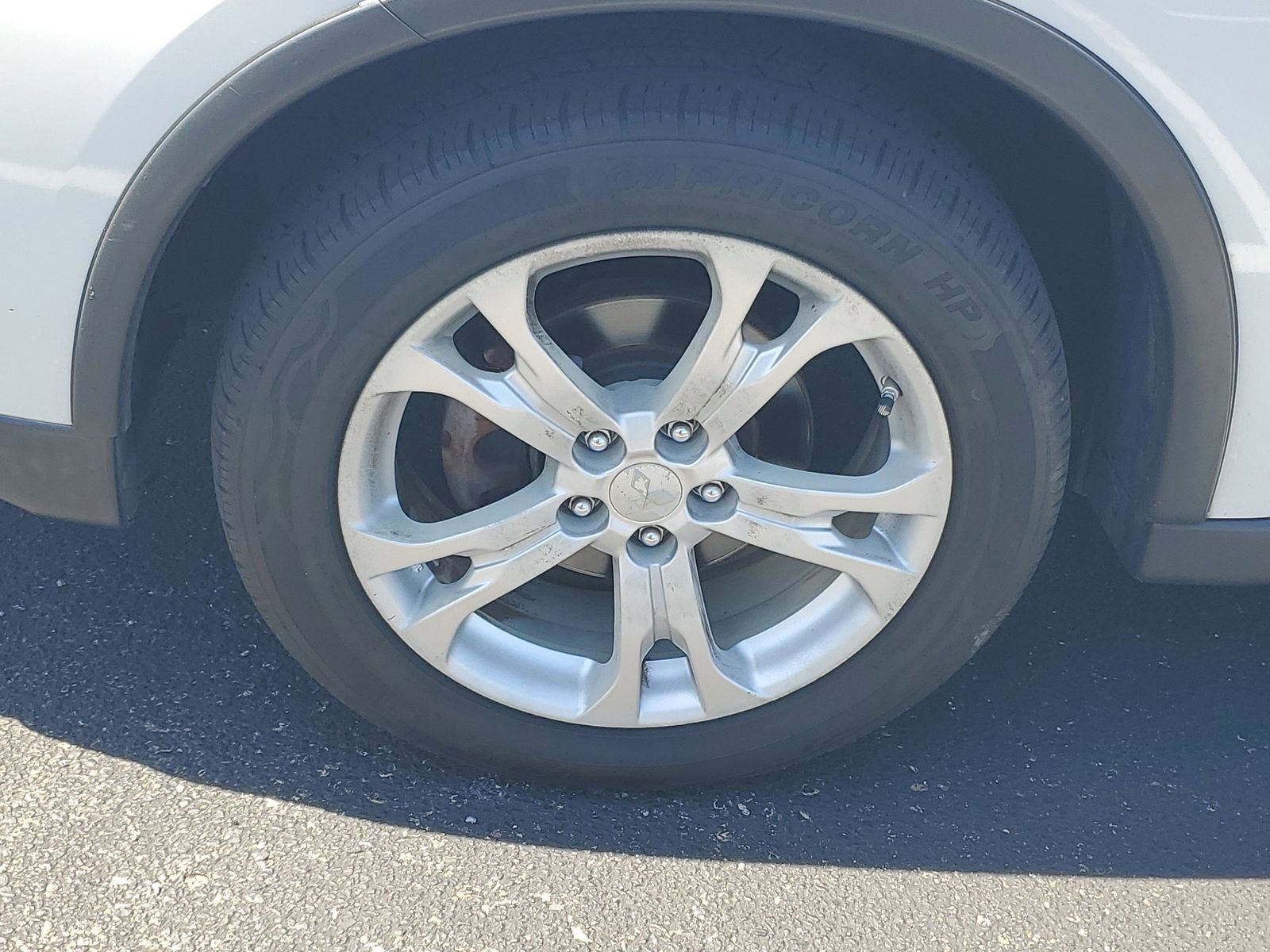 Used 2015 Mitsubishi Outlander SE image 29