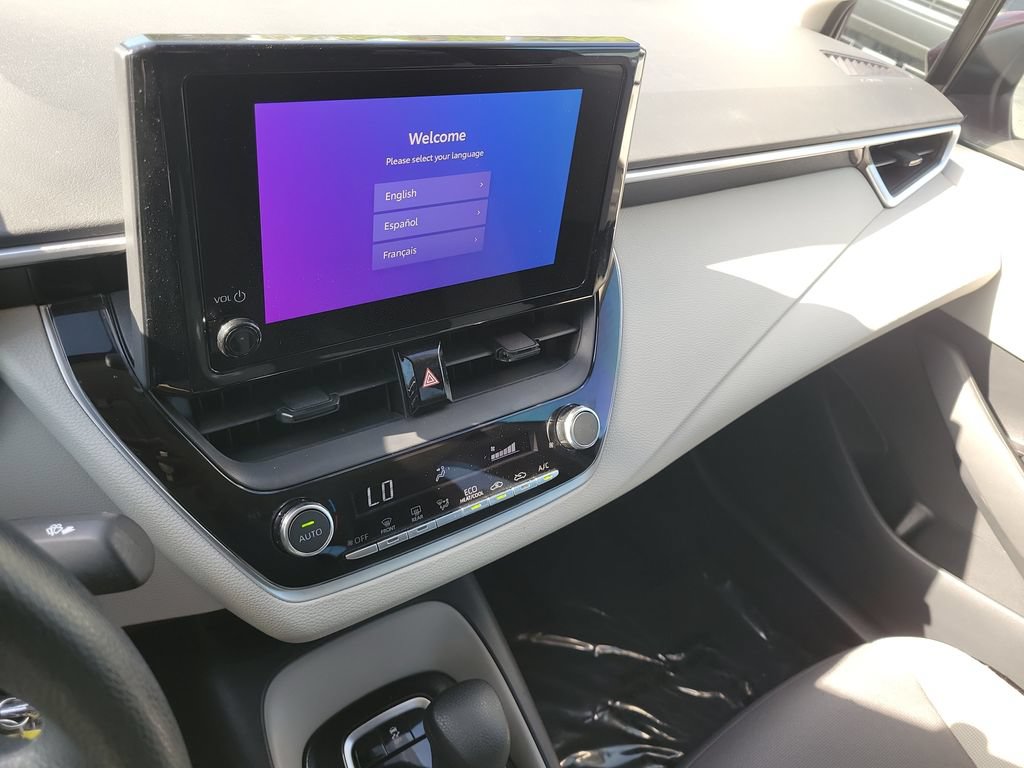 Used 2024 Toyota Corolla LE FWD image 14